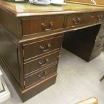 685 4572 WRITING DESK